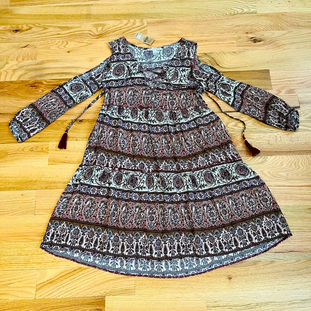 NWT American Eagle Paisley Floral Dress with Shoulder cut outs